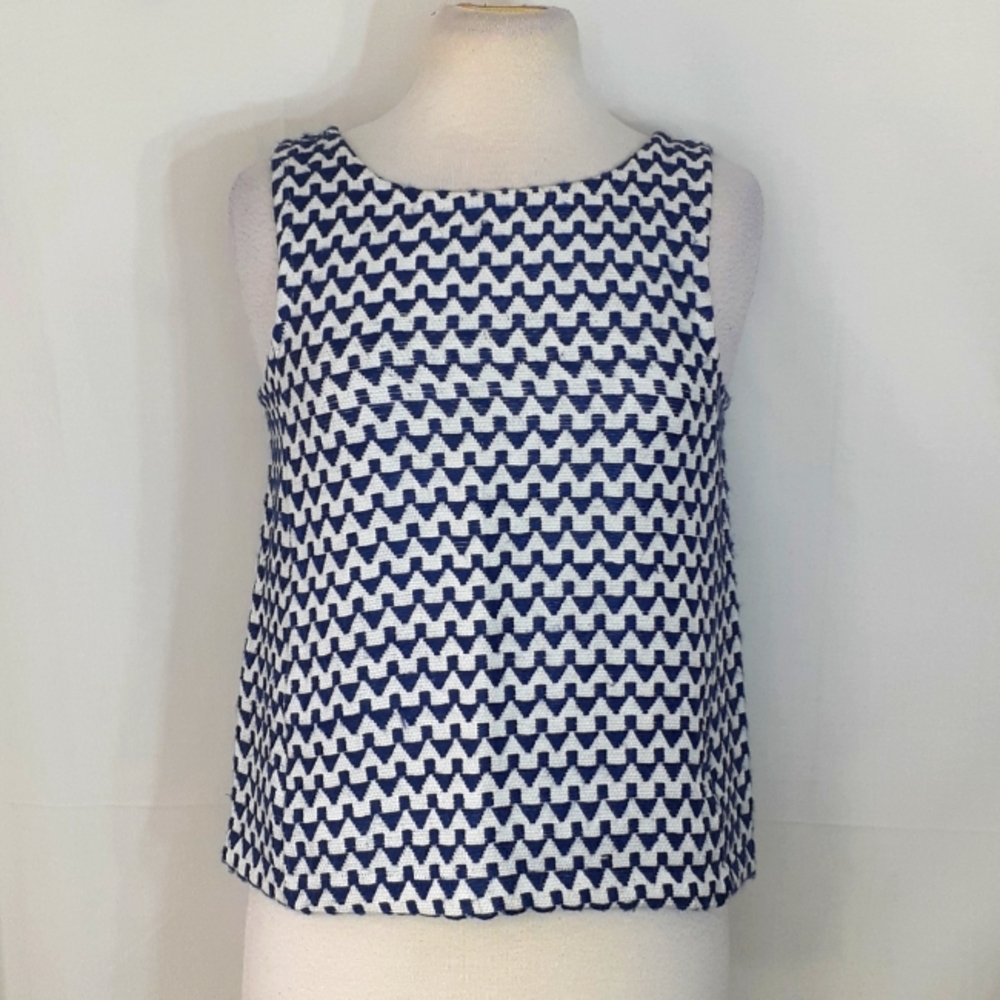 Koch navy blue and white nits blouse size small